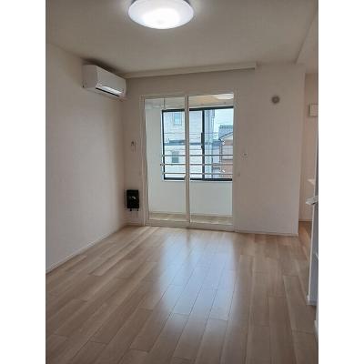 メゾン　ルミエール 203【管理NO：1-028364601-02030】 ★家具家電は申し込み後に搬入します★の物件画像