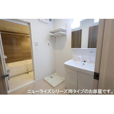トレグロリア 202【管理NO：1-028311501-02020】 ★家具家電は申し込み後に搬入します 2026年10月上旬入居可能の物件画像