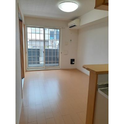 ベルベットポー 101【管理NO：1-018281301-01010】 ★家具家電は申し込み後に搬入します★の物件画像