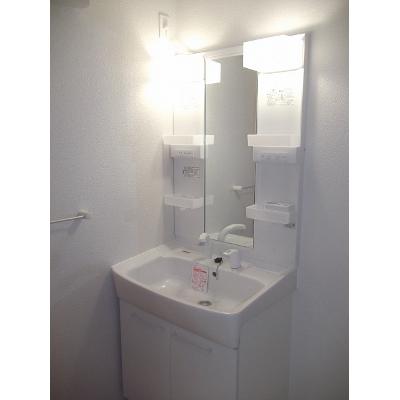 ベルベットポー 101【管理NO：1-018281301-01010】 ★家具家電は申し込み後に搬入します★の物件画像