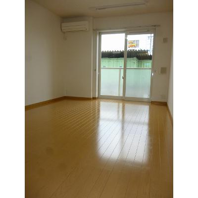 カレント 105【管理NO：1-015258601-01040】 ★家具家電は申し込み後に搬入します 2026年08月中旬入居可能の物件画像