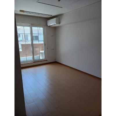 ベルコリーヌ 203【管理NO：1-014946501-02030】 ★家具家電は申し込み後に搬入します★の物件画像
