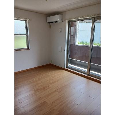 アンティ－ム 102【管理NO：1-014112901-01020】 ★家具家電は申し込み後に搬入しますの物件画像