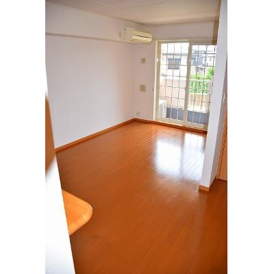 グランシス富木島 102【管理NO：1-014072901-01020】 ★家具家電は申し込み後に搬入しますの物件画像