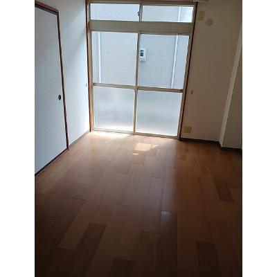 セントラル笠木 102【管理NO：1-002883301-01020】 ★家具家電は申し込み後に搬入します★の物件画像