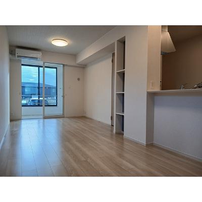 ラシア　Ⅲ 106【管理NO：1-027456001-01050】 ★家具家電は申し込み後に搬入します★の物件画像