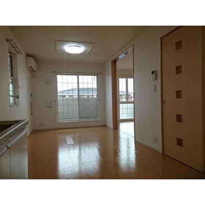 カーザ・エスペランサＢ 203【管理NO：1-017092102-02030】 ★家具家電は申し込み後に搬入します 2026年07月中旬入居可能の物件画像