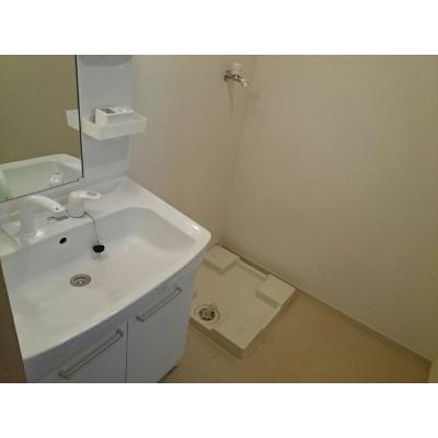 カーザ・エスペランサＢ 203【管理NO：1-017092102-02030】 ★家具家電は申し込み後に搬入します 2026年07月中旬入居可能の物件画像