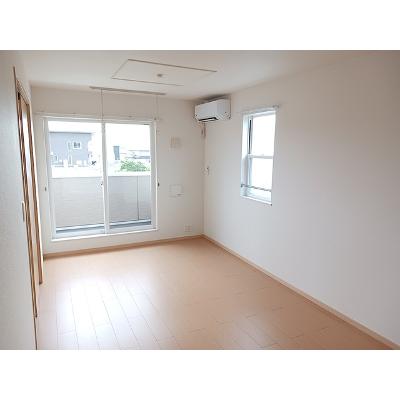アマルフィ 201【管理NO：1-016949301-02010】 ★家具家電は申し込み後に搬入しますの物件画像