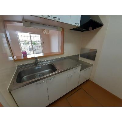 ロウクワト 101【管理NO：1-014488301-01010】 ★家具家電は申し込み後に搬入します 2026年07月中旬入居可能の物件画像