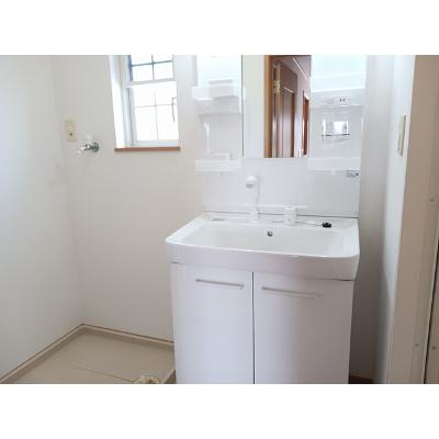 エトワール・シャン 206【管理NO：1-013356501-02050】 ★家具家電は申し込み後に搬入しますの物件画像