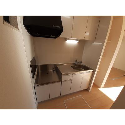 ツヴァイ中川 102【管理NO：1-022874201-01020】 ★家具家電は申し込み後に搬入します★の物件画像