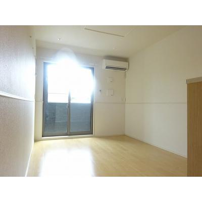 コンソラータ　Ⅱ 103【管理NO：1-022669102-01030】 ★家具家電は申し込み後に搬入しますの物件画像