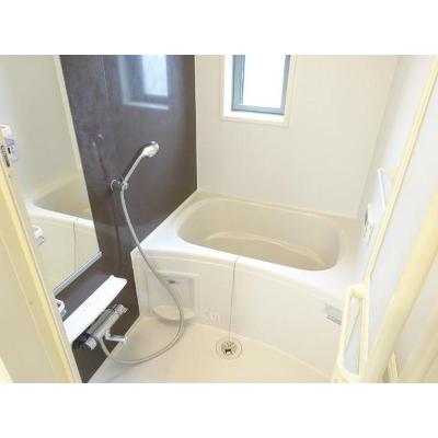 ルピナス鳥取 201【管理NO：1-022214501-02010】 ★家具家電は申し込み後に搬入します 2026年08月中旬入居可能の物件画像