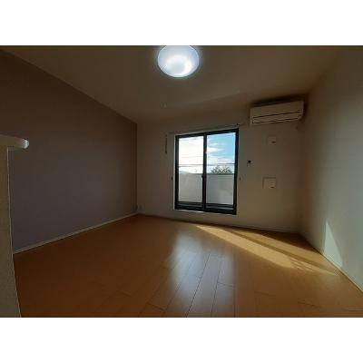 アンジェラⅠ 201【管理NO：1-020974701-02010】 ★家具家電は申し込み後に搬入しますの物件画像