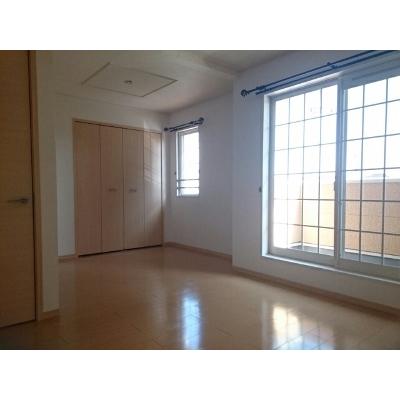 カーサ　エテルノ 203【管理NO：1-016069201-02030】 ★家具家電は申し込み後に搬入します★の物件画像