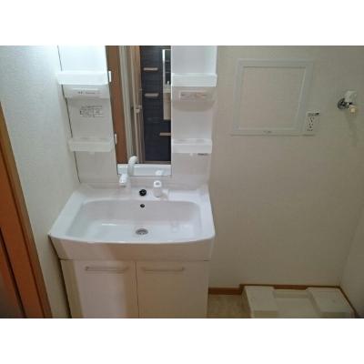ブリッサ　Ⅰ 203【管理NO：1-015455501-02030】 ★家具家電は申し込み後に搬入します★の物件画像