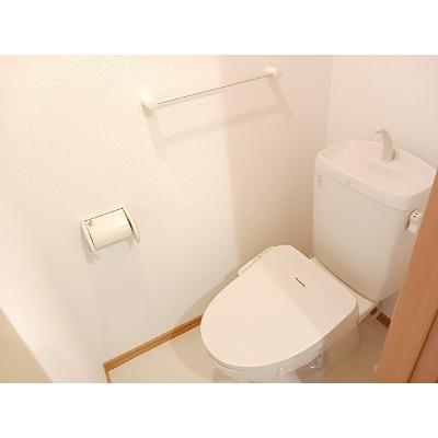 アクアヴァーレ　Ⅰ 201【管理NO：1-014470301-02010】 ★家具家電は申し込み後に搬入します★の物件画像