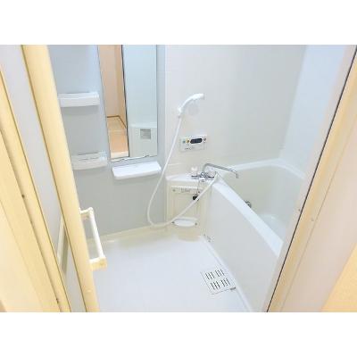 エピナール 201【管理NO：1-014315301-02010】 ★家具家電は申し込み後に搬入します★の物件画像