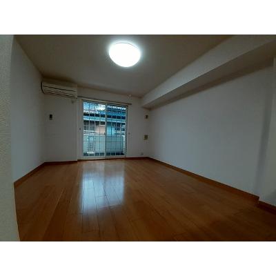 リオン 102【管理NO：1-013789101-01020】 ★家具家電は申し込み後に搬入します★の物件画像