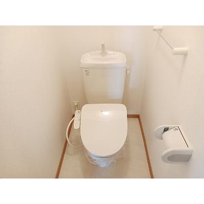 エトワール・シャン 205【管理NO：1-013356501-02040】 ★家具家電は申し込み後に搬入します★の物件画像