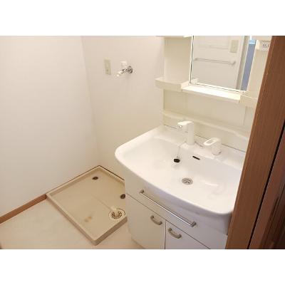 グランメゾンⅠ 201【管理NO：1-012717101-02010】 ★家具家電は申し込み後に搬入します★の物件画像