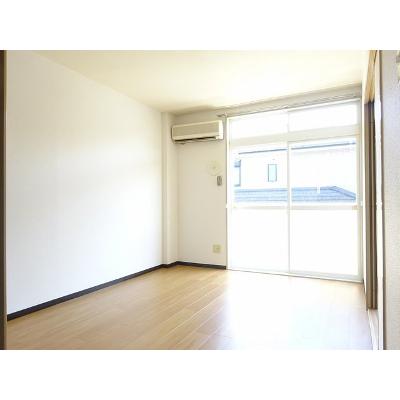 サンシャイン赤尾台 203【管理NO：1-006587101-02030】 ★家具家電は申し込み後に搬入します 2026年07月中旬入居可能の物件画像