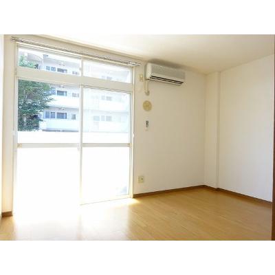 メゾングランパス 1-A【管理NO：1-003772201-01010】 ★家具家電は申し込み後に搬入しますの物件画像