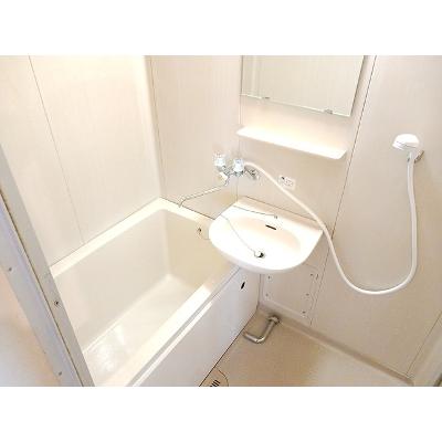 ハイツ三光 103【管理NO：1-000493401-01030】 ★家具家電は申し込み後に搬入します★の物件画像