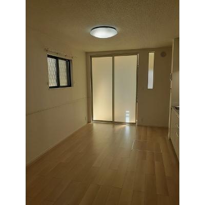 ＣｏＣｏ（ココ） 103【管理NO：1-027214201-01030】 ★家具家電は申し込み後に搬入します★の物件画像