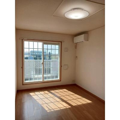 ランドマーク８９ 203【管理NO：1-013950201-02030】 ★家具家電は申し込み後に搬入しますの物件画像