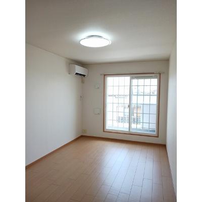 ランドマーク８９ 201【管理NO：1-013950201-02010】 ★家具家電は申し込み後に搬入しますの物件画像