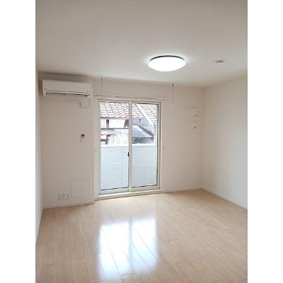 ヴィラ　ル　パン 105【管理NO：1-022812701-01040】 ★家具家電は申し込み後に搬入しますの物件画像
