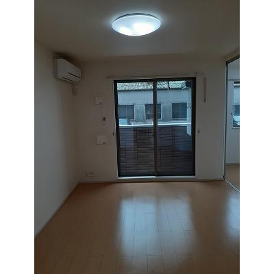 シュエット・エムＡ 101【管理NO：1-020890101-01010】 ★家具家電は申し込み後に搬入します★の物件画像