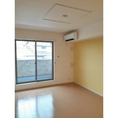 ミオ　パードレ 202【管理NO：1-019802301-02020】 ★家具家電は申し込み後に搬入します 2026年08月上旬入居可能の物件画像