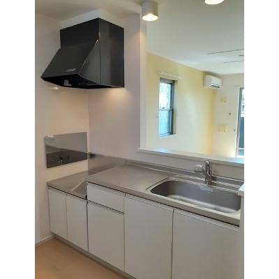 フィロス　グローリー 101【管理NO：1-019426001-01010】 ★家具家電は申し込み後に搬入しますの物件画像