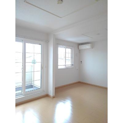 リバーサイド　タウン　Ｂ 203【管理NO：1-016646402-02030】 ★家具家電は申し込み後に搬入します★の物件画像