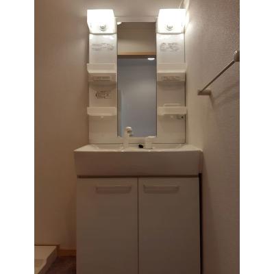 グラッド・Ｔ 102【管理NO：1-015777501-01020】 ★家具家電は申し込み後に搬入しますの物件画像
