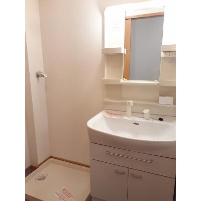 エアリー谷口Ｂ 102【管理NO：1-014697602-01020】 ★家具家電は申し込み後に搬入しますの物件画像