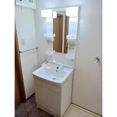 シャトーブランⅡ 103【管理NO：1-009497702-01030】 ★家具家電は申し込み後に搬入しますの物件画像