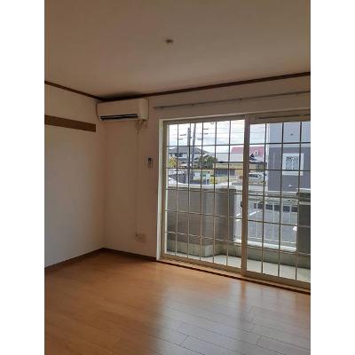 シャトーブランⅡ 101【管理NO：1-009497702-01010】 ★家具家電は申し込み後に搬入しますの物件画像