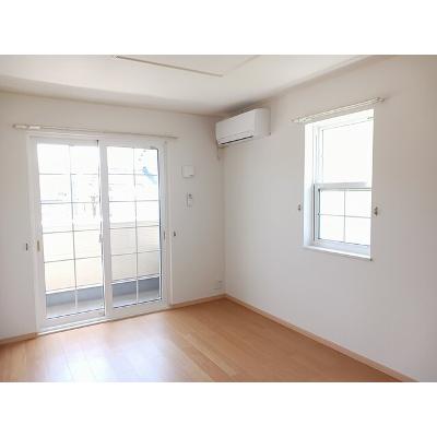 ソレアード 101【管理NO：1-016220501-01010】 ★家具家電は申し込み後に搬入しますの物件画像