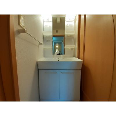 シェーネ・パラッツオＣ 103【管理NO：1-015219003-01030】 ★家具家電は申し込み後に搬入しますの物件画像