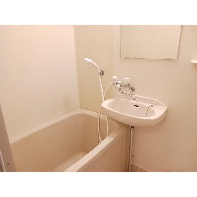 シティハイツハピネス 2C【管理NO：1-001532201-02030】 ★家具家電は申し込み後に搬入しますの物件画像