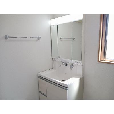 Ｅ－ＨＯＭＥⅡ 101【管理NO：1-099378301-01010】 ★家具家電は申し込み後に搬入しますの物件画像