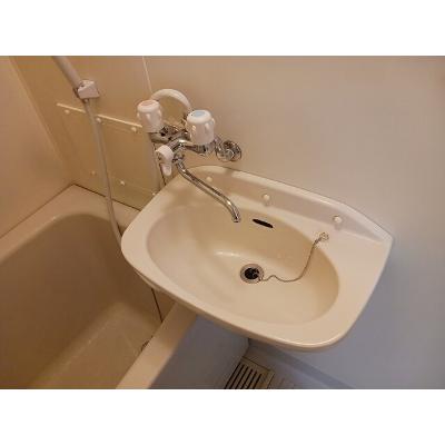 サクセスタウン岸岡　Ｂ 2-B【管理NO：1-099113501-02020】 ★家具家電は申し込み後に搬入しますの物件画像