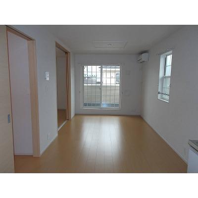 ミルキーⅤ 201【管理NO：1-018272502-02010】 ★家具家電は申し込み後に搬入します 2026年08月下旬入居可能の物件画像