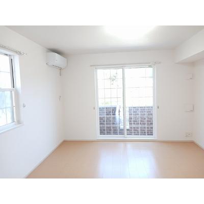 Ｓ・いわさき 101【管理NO：1-018043001-01010】 ★家具家電は申し込み後に搬入しますの物件画像