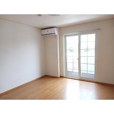 ヒラソル住山Ⅱ 102【管理NO：1-013865202-01020】 ★家具家電は申し込み後に搬入しますの物件画像