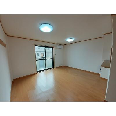 グランシャリオ 102【管理NO：1-012608501-01020】 ★家具家電は申し込み後に搬入します 2026年08月中旬入居可能の物件画像